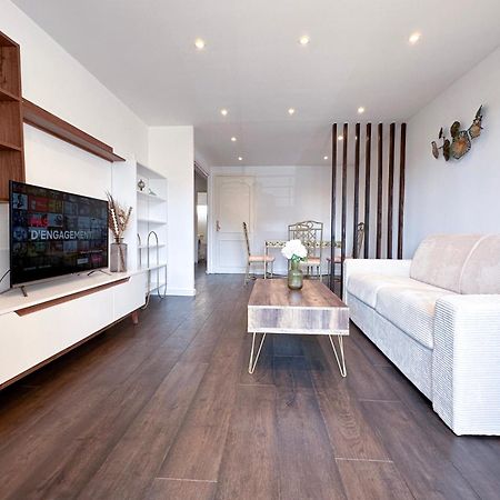 Poincare 4 - Lumineux, Renove, Central Et Calme A Juan Les Pins Antibes Zewnętrze zdjęcie